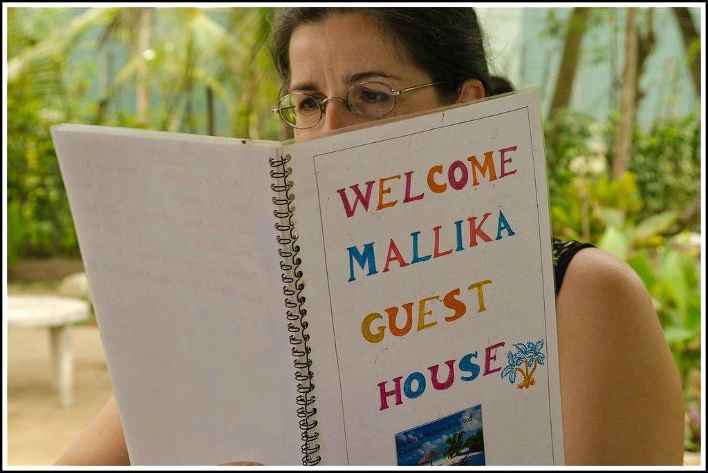 Mallika Guest House Тангалла Экстерьер фото