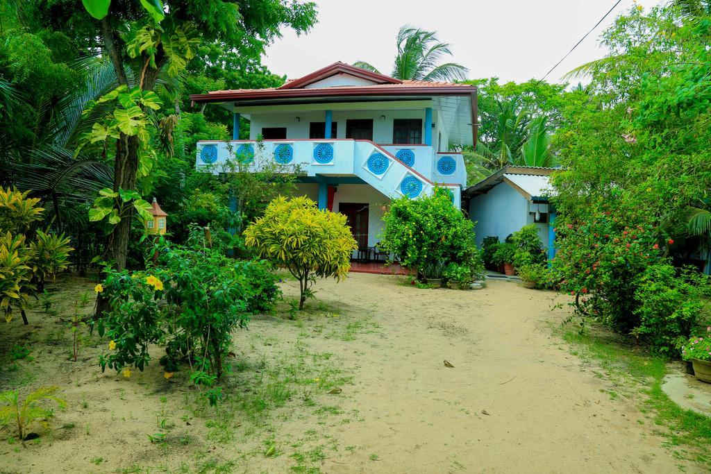 Mallika Guest House Тангалла Экстерьер фото