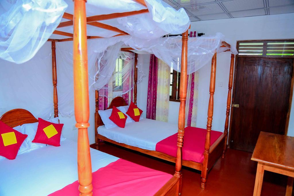 Mallika Guest House Тангалла Экстерьер фото